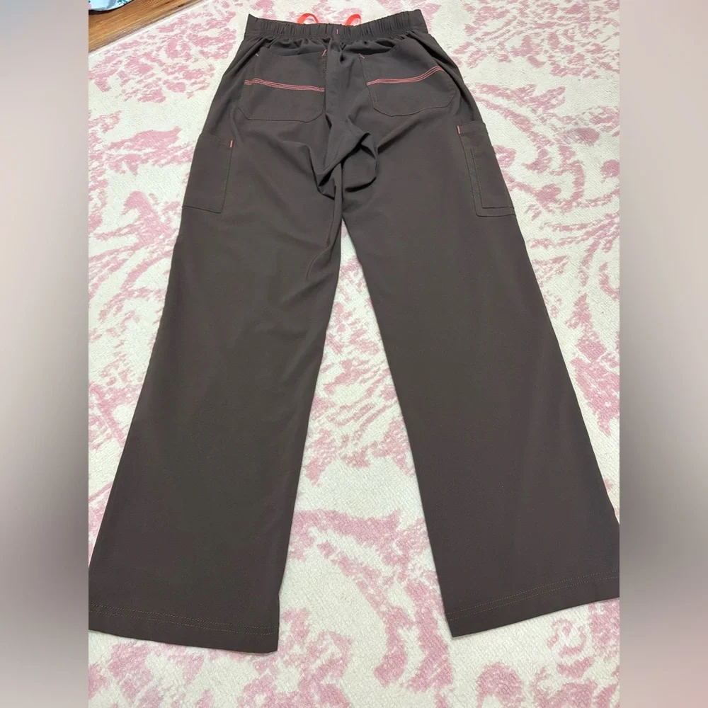 Carhartt Force Dark Brown Cargo Scrub Pants with Bright Orange Drawstring XS - Picture 10 of 11